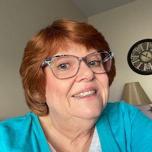 Meet your Posher, Marla l